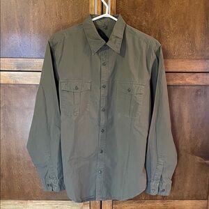 GAP Men's Casual Dark Green Button-Down Shirt